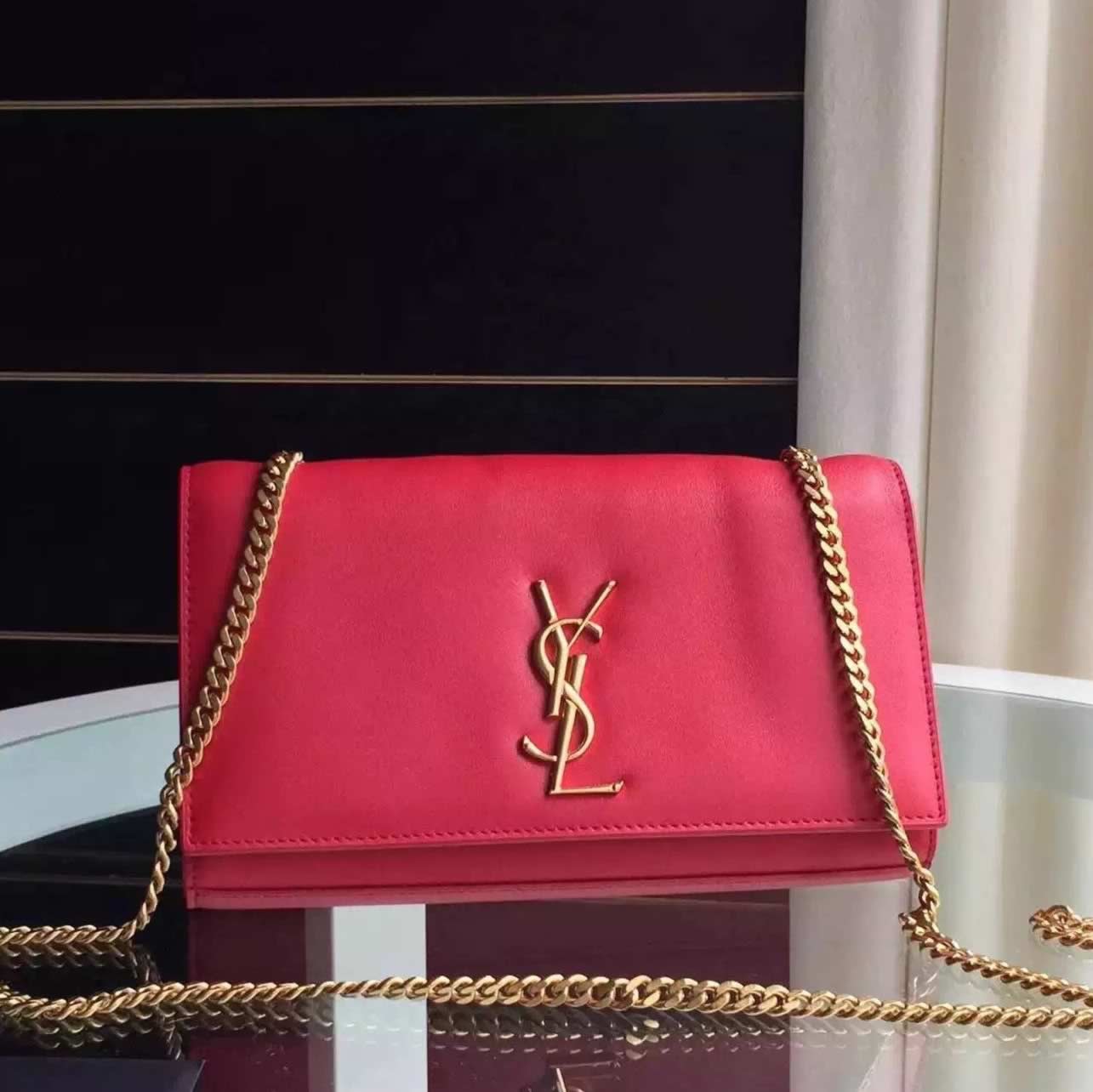 Replica ysl clutch with chain,Fake ysl bags david jones,Fake yves saint laurent handbag with horn handle.